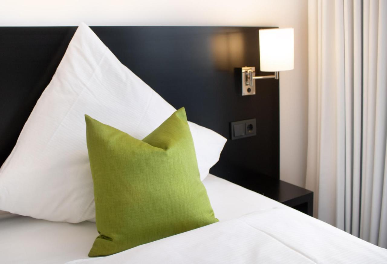 Tu Hotel By Wmm Hotels Tuningen Kültér fotó